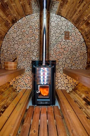 Панно из можжевельника на щите круглое D - 700 мм